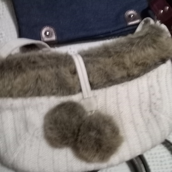 Variety of lovely purses $ 10.00 each - Picture 6 of 12